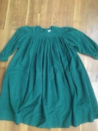 Strasburg Children green bishop style dress, size 6 1