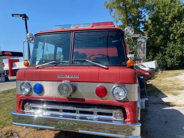 1985 Ford Grumman Fire Truck 1
