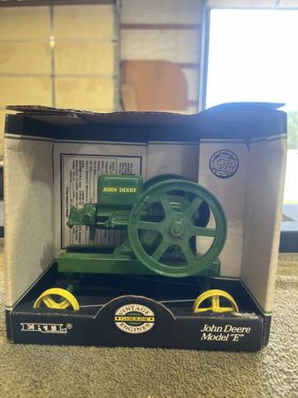 JOHN DEERE MODEL E ENGINE 1