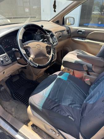2000 Toyota Sienna, título limpio, funciona bien - $2.000 (vallejo / benicia)63470420185987122