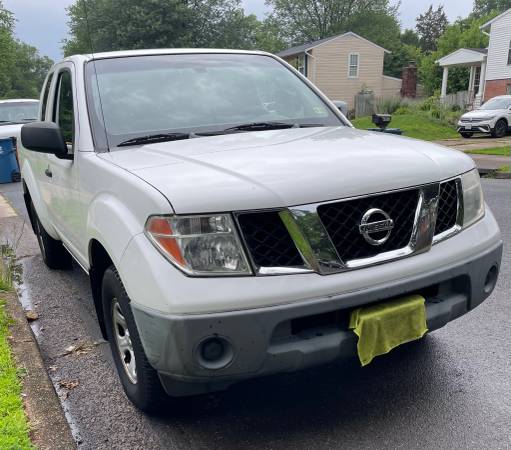2005 Nissan Frontier 4 cilindros - $6,499 (Chantilly)63616289703681122