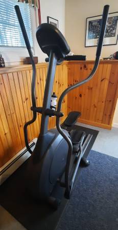 Elliptical Trainer 1