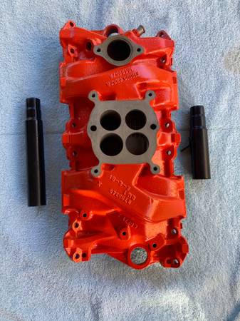 1962 Corvette 327/300HP GM Intake Manifold 3799349 with D271  Date 1