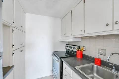 $2000.00 / 2br - 623ft2 - Beautiful 2 bed 1 bath63976137506306122