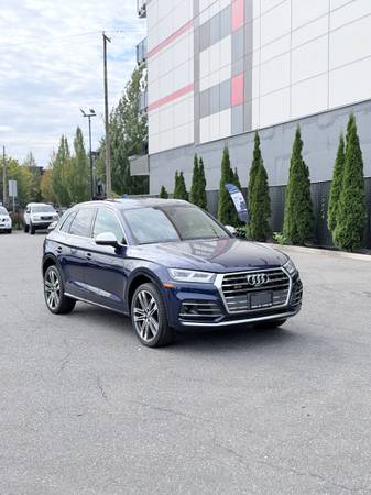 2018 AUDI SQ5 1