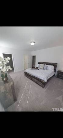 $950 / 1 dormitorio - Habitación con baño privado (Durham)63470392303745121