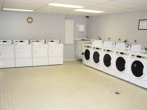 Large Closets, Refrigerator, Ceiling Fan 1