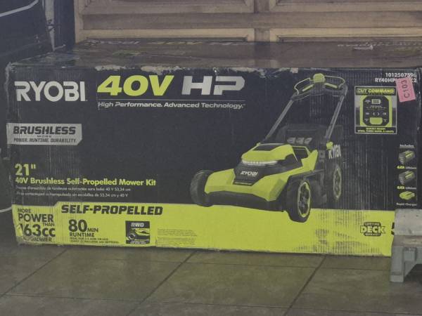 RYOBI 21" SELF PROPELLED MOWER 1