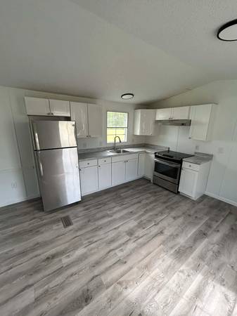 2 Bed 2 Bath Premium Mobile Home 1