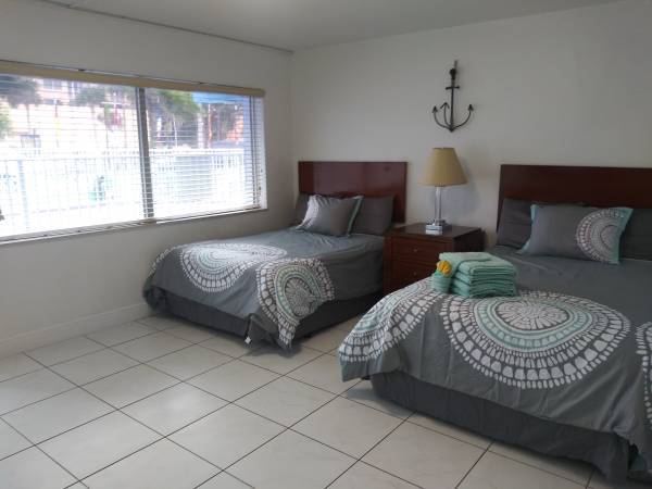$549 / 1br - 450ft2 - WHAT COULD BE BETTER THAN LIVING BY THE OCEAN? $549/WK FULLY FURNISHED (Deerfield Beach)64049454477314124