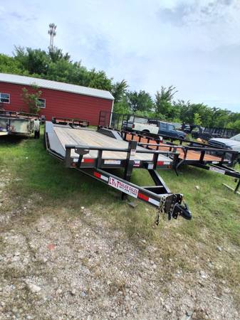 24 ft car hauler trailer 1