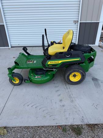 2024 John Deere Z315E Zero Turn Mower 1