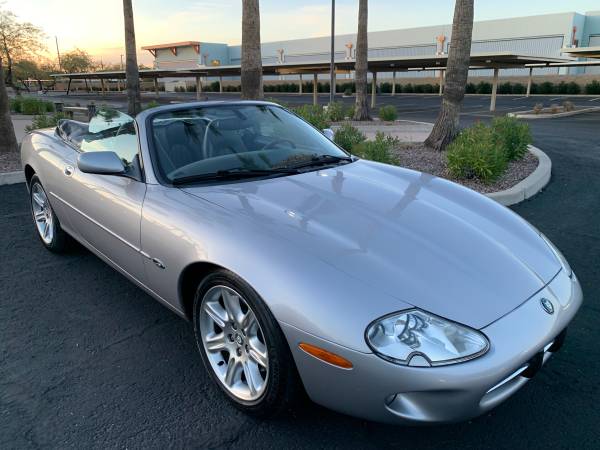 2000 JAGUAR XK8 CONVERTIBLE 2D 1