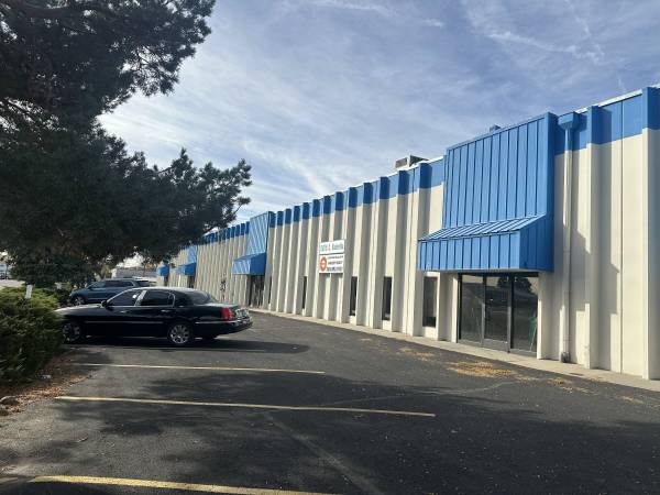 Industrial Warehouse Space - FOR LEASE 1