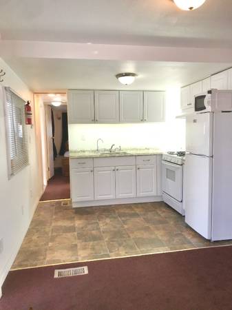 $1600.00 / 1br - Remolque amplio de 1 dormitorio y 1 baño en alquiler, propiedad con acceso controlado63857624001665120