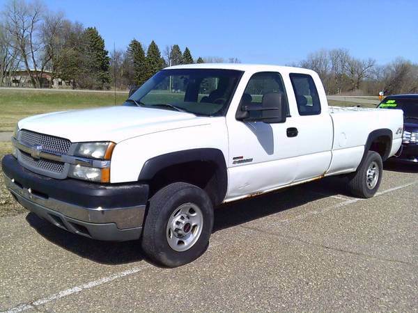 (3)  Diesel  Trucks ---  $6,995  to  $12,900 - $6,995 (Hutchinson, MN)63481045733891124