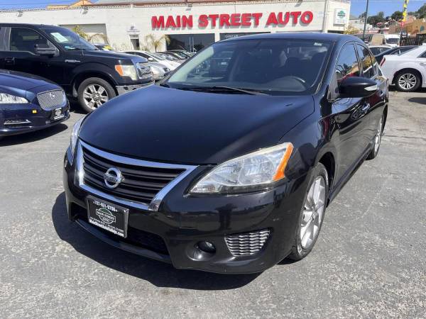 2015 Nissan Sentra SR Sedan 4D 1