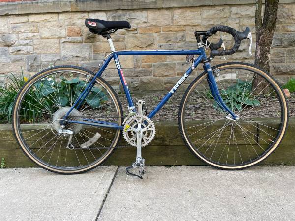 Trek 520 Touring Bike 1