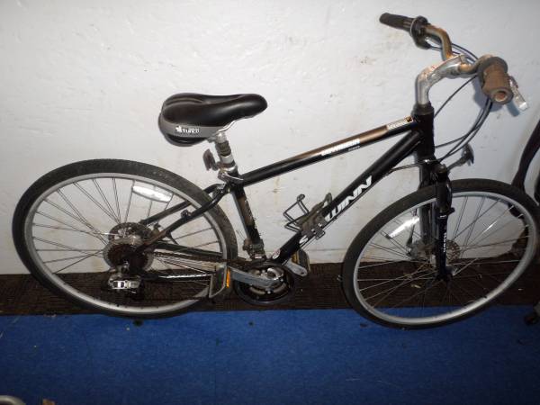 Schwinn Voyageur - $90 (Bremerton)63471358585473120