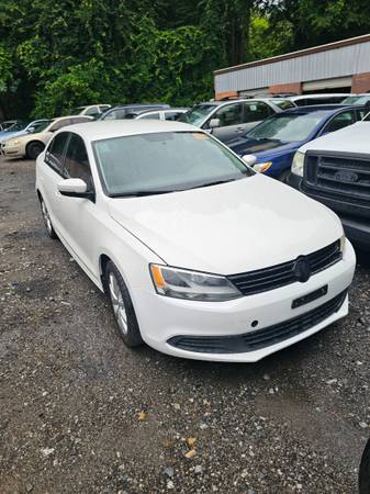 2012 Volkswagen Jetta Se 2.5S  - 180K Miles - $3,300 (Fayetteville)63620301891715120