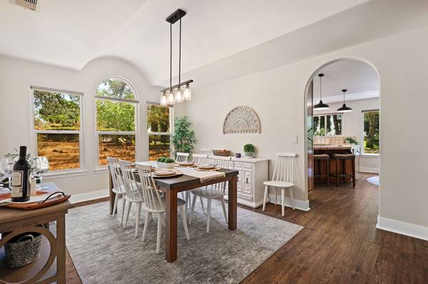 $590,000 / 4br - 2860ft2 - 21791 Wilcox Road, Red Bluff $590,000 (Red Bluff)63972381931138122