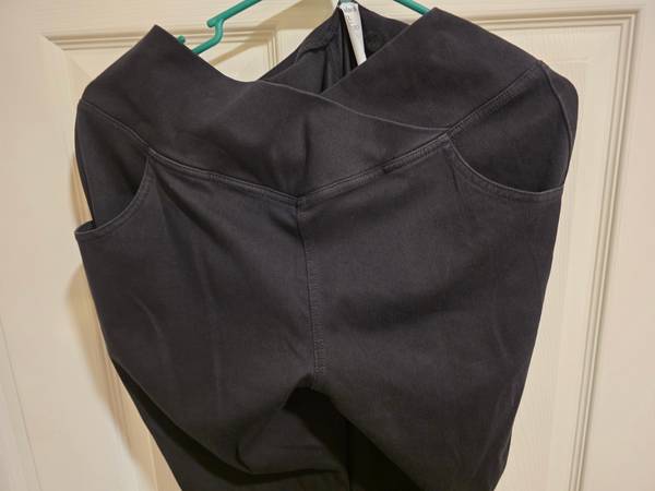 Halara Flex™ High Waisted Crossover Pocket Denim Leggings Black XL 1