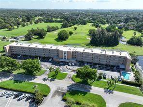 $1,900 / 1br - 997ft2 - UPDATED ..GOLF COURSE VIEWS.. SPACIOUS 1 BED, 1.5 BATH CONDO (COOPER CITY)64049279122561120