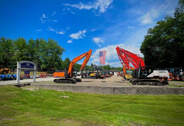 Seeking Full Time Service Advisor - Brentwood, NH 1