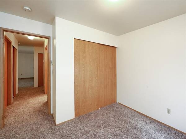 $1,571 / 3br - 1121ft2 - Dishwasher, Online Payments Available, Clubhouse (355 Meadowbrook Ct, Bellingham, WA)63920957444866120
