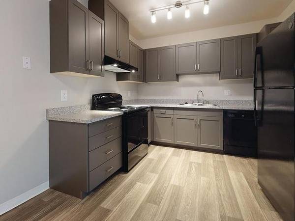 $2,564 / 3 habitaciones - 1012 pies² - 5 instalaciones de lavandería, opciones de estacionamiento en el lugar (National City)63865815624577122