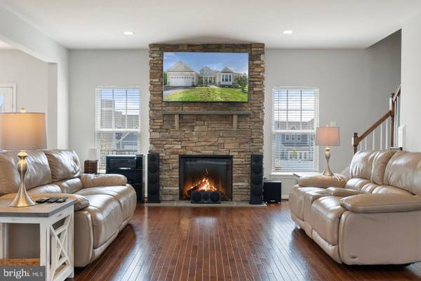 $649,999 / 4br - 4763ft2 - 2017 Former Model Home (Charles Town)63953076163075124