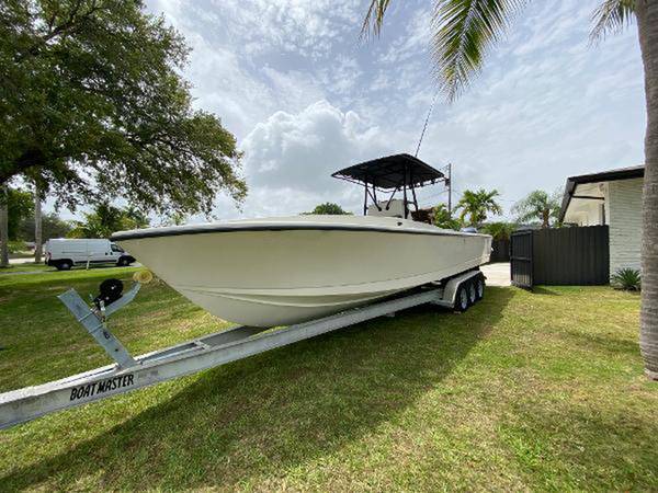 1990 Intrepid 30 Cuddy Cabin with Twin Yamaha 225s 1