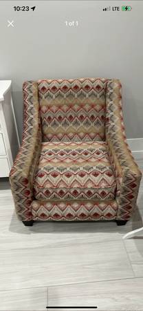 chair couch 1