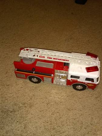 Camión del Departamento de Bomberos Tonka - $15 (Silver Spring)63471146676355125