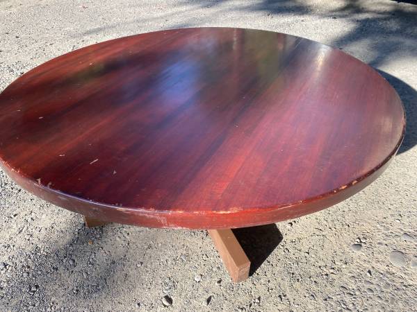 Solid Butcher Block Maple Round Table - $200 (Eugene)63470109374081120