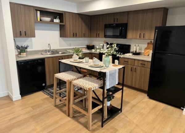 $1,737 / 1br - 535ft2 - Fitness Trail, Playground, Bike Storage (4015 133rd St SE, Mill Creek, WA)63799881169667120