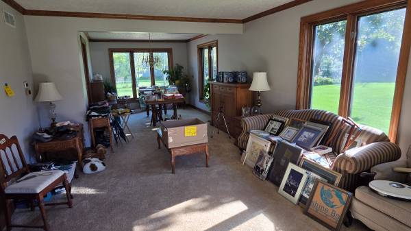 Yard sale photo