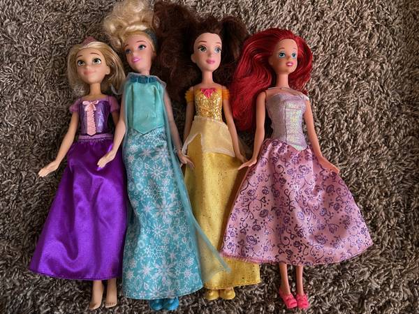 Disney Princess Dolls 1