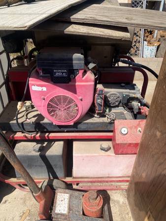 Hotsy Pressure washer 1