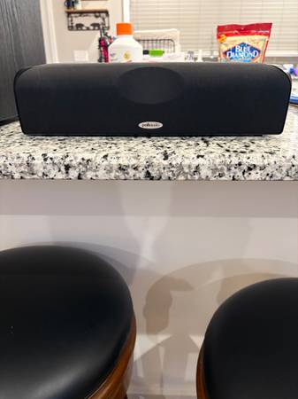 Polk Center Channel Speaker 1