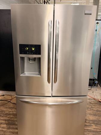 Frigidaire counter depth 1