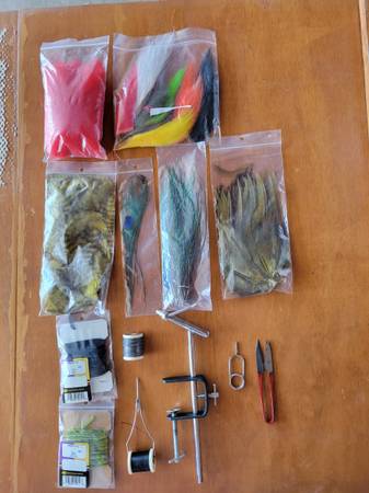 Fly Tying Kits 1