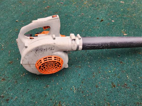 Stihl blower needs clean carburetor 1