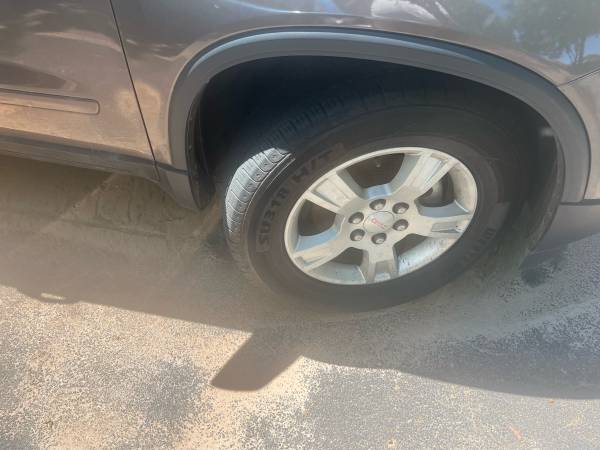 2011 GMC Arcadia - $1,500 (Decatur)63620223463811122