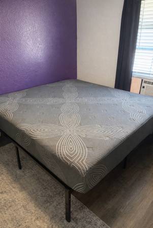 King size mattress 1