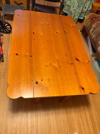 Solid pine coffee table 1
