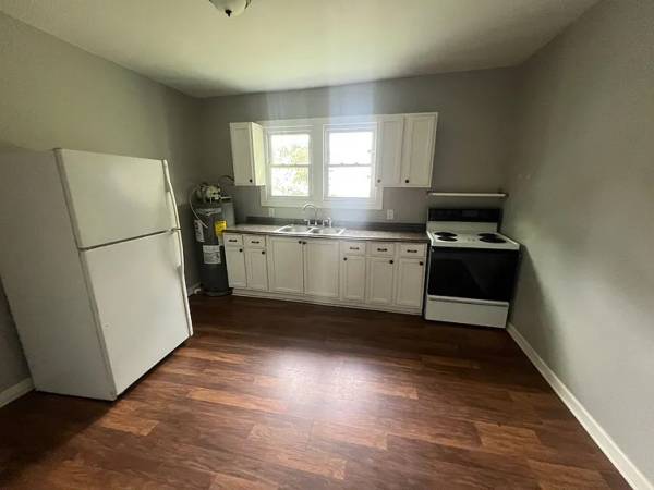 $900 / 2br - 780ft2 - $900 / 2br - The beautiful 2 bedrooms, 1 bathroom house for rent in (Greenville, (Greenville)63932059373187121