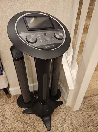 Karaoke singing machine with 2 speakers and 2 mics 1