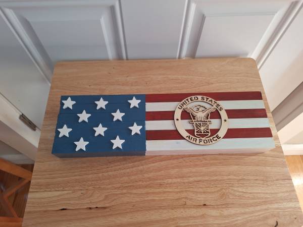 American Vertical Flag 1