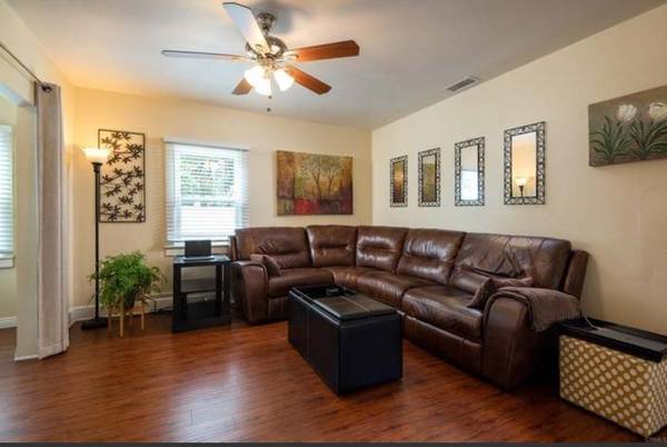 $1,300 / 1br - 675ft2 - ****Casa rural cuidada con cariño 1 dormitorio 1 baño**** (San Diego)63663853885827123